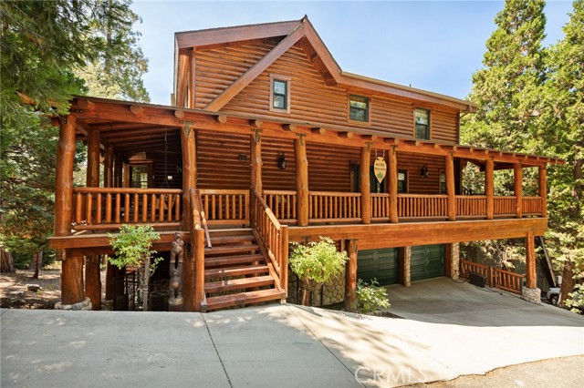 27492 Cedarwood Court, Lake Arrowhead CA: https://media.crmls.org/medias/75a8781f-2b84-4b27-a30c-43109019cda4.jpg
