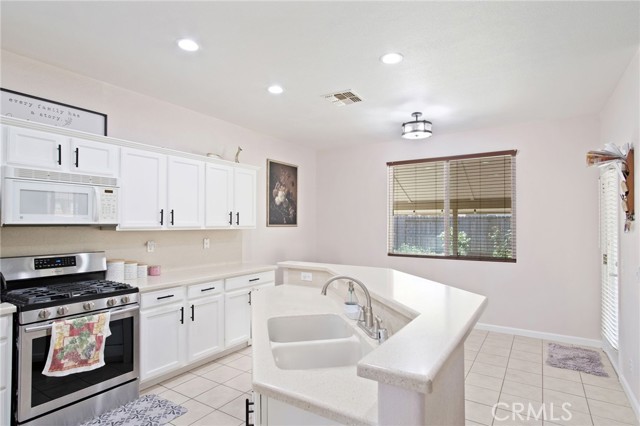 2946 Trigger Lane, Livingston CA: https://media.crmls.org/medias/75a9b8b8-f9ba-44c1-a698-b1bd749d7ed1.jpg