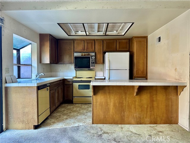 Detail Gallery Image 9 of 23 For 1224 Westmont Dr, San Pedro,  CA 90732 - 2 Beds | 2/1 Baths