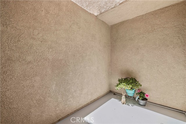 Detail Gallery Image 35 of 58 For 260 Country Club Dr #B,  Simi Valley,  CA 93065 - 2 Beds | 2/1 Baths