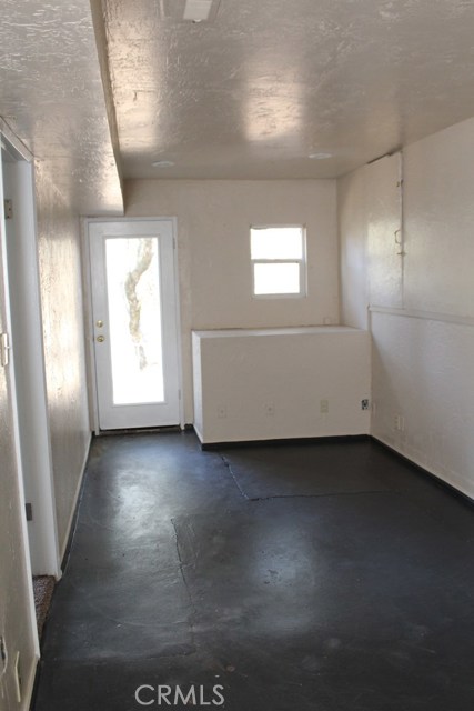 20995 Powder Horn Road, Hidden Valley Lake CA: https://media.crmls.org/medias/75ab04cb-2567-4c03-a318-d70ba61d91ae.jpg