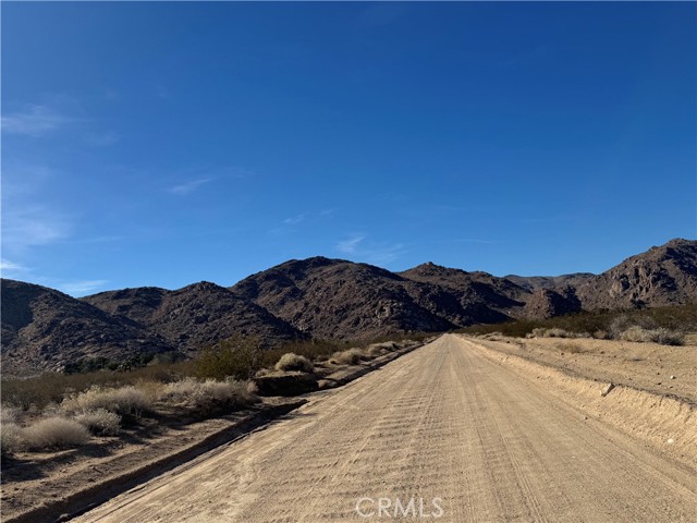 Detail Gallery Image 9 of 10 For 0 Cove Rd, Lucerne Valley,  CA 92356 - – Beds | – Baths