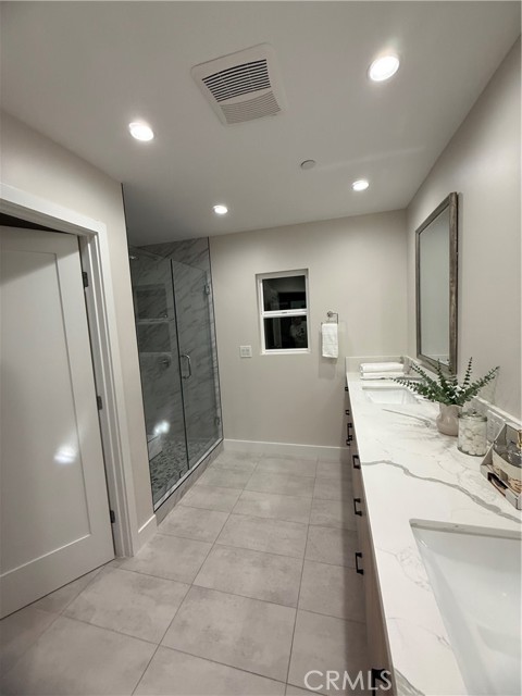 422 Almond Avenue, Monrovia CA: https://media.crmls.org/medias/75ab30c1-d859-40e5-8386-bf02adf77802.jpg