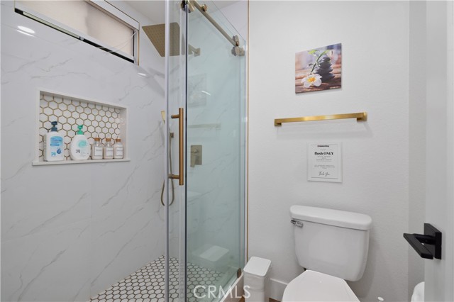 3310 Punta Del Este Drive, Hacienda Heights CA: https://media.crmls.org/medias/75ab9e3b-0eee-44a9-a187-8a7d01abbdef.jpg