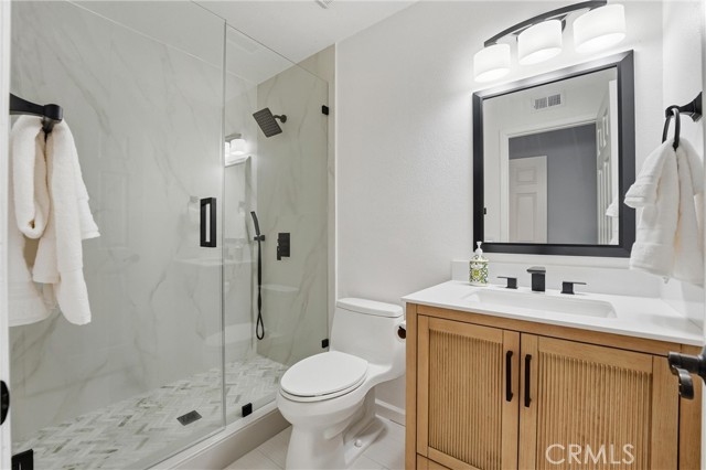 Detail Gallery Image 17 of 56 For 21581 Hummingbird, Rancho Santa Margarita,  CA 92679 - 5 Beds | 3/1 Baths