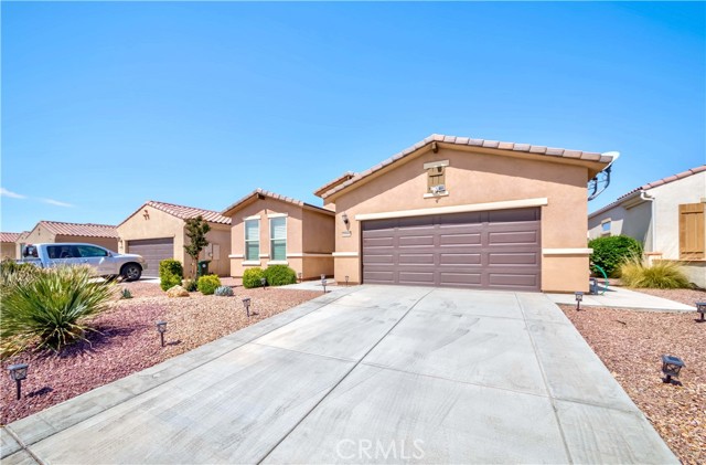 Detail Gallery Image 6 of 67 For 10668 Green Valley Rd, Apple Valley,  CA 92308 - 2 Beds | 2 Baths