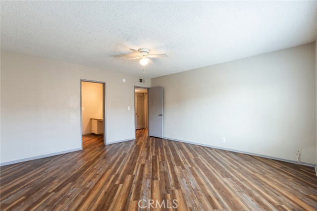 3695 Linden Avenue, Long Beach CA: https://media.crmls.org/medias/75acc1fe-3764-4003-bf3c-0572d89cd2b6.jpg