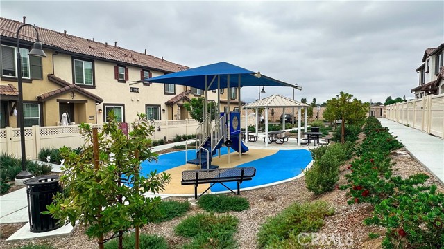 Park a few steps from #806