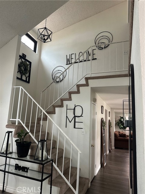 2311 Volya Court, Colton CA: https://media.crmls.org/medias/75ad2e11-56fc-43b6-9fe9-1bc4e26d2a47.jpg