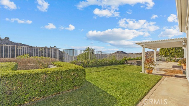 18041 Merlin Road, Silverado CA: https://media.crmls.org/medias/75ad9b0c-a803-4e4f-ba3b-638ab50059a9.jpg