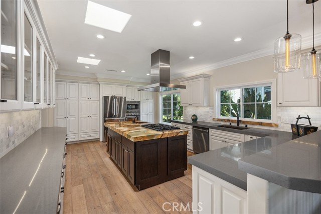 Detail Gallery Image 14 of 35 For 5562 via Portora a,  Laguna Woods,  CA 92637 - 2 Beds | 2 Baths