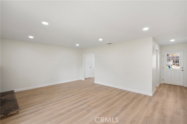 Detail Gallery Image 5 of 30 For 3670 Upper Terrace, Riverside,  CA 92505 - 3 Beds | 2 Baths