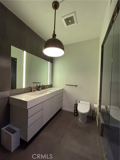 Detail Gallery Image 15 of 31 For 527 Molino St #401,  Los Angeles,  CA 90013 - 2 Beds | 2 Baths