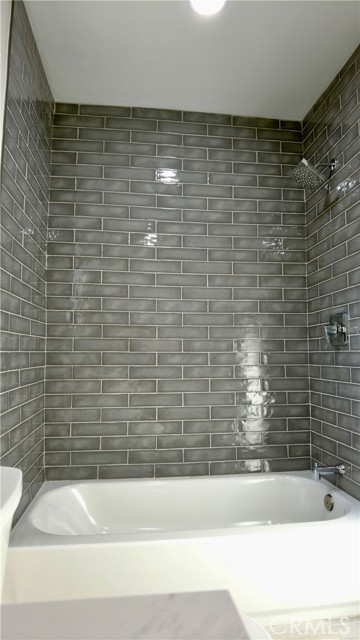 3688 Hoover Street, Riverside CA: https://media.crmls.org/medias/75b03d02-5b7e-4127-bd17-d16a55181ea0.jpg