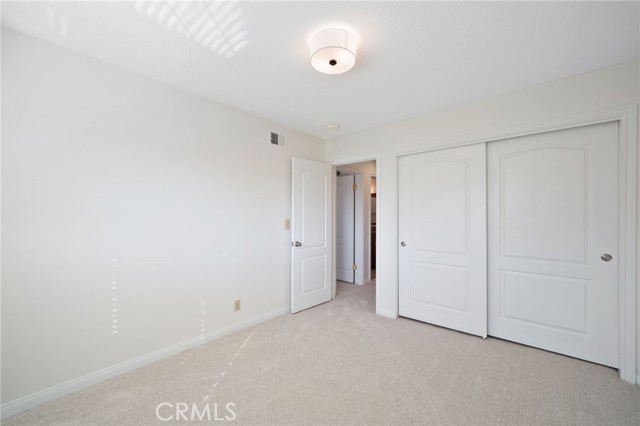 3832 Holden Circle, Los Alamitos CA: https://media.crmls.org/medias/75b0ea59-bdf6-49ac-864e-5877c8e6c98a.jpg