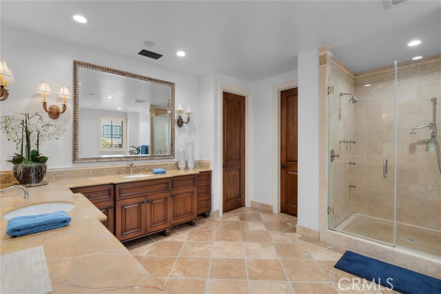 114 N Ardmore Avenue, Manhattan Beach CA: https://media.crmls.org/medias/75b1327c-a53e-4238-9b18-ee8cde79b419.jpg