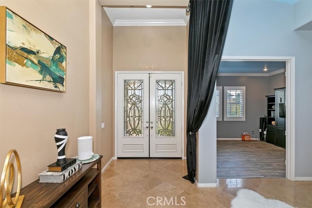 229 Oldenburg Lane, Norco CA: https://media.crmls.org/medias/75b146b0-6f13-4acb-85d8-f31a78fd6b85.jpg