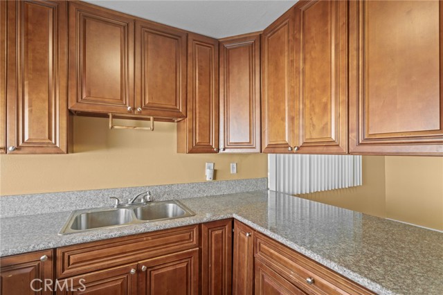 Detail Gallery Image 8 of 21 For 7243 Milton #4,  Whittier,  CA 90602 - 1 Beds | 1 Baths