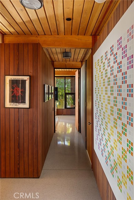 Detail Gallery Image 14 of 32 For 1515 N Tigertail, Los Angeles,  CA 90049 - 3 Beds | 2/1 Baths