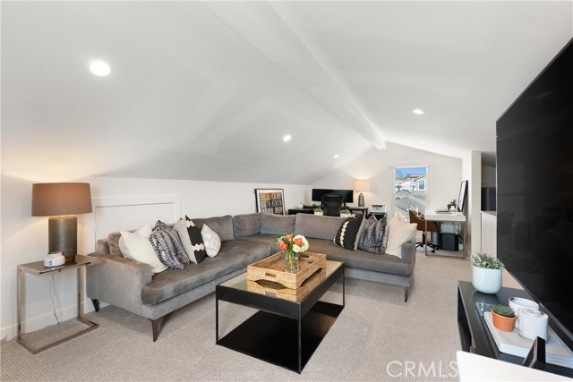 Detail Gallery Image 19 of 26 For 617 1/2 Acacia Ave, Corona Del Mar,  CA 92625 - 2 Beds | 2 Baths