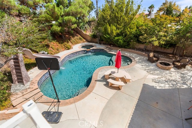 Detail Gallery Image 13 of 63 For 7237 Ojai Dr, Palmdale,  CA 93551 - 5 Beds | 3 Baths