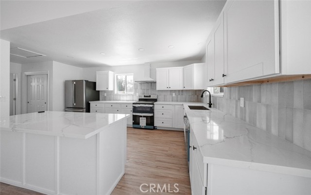 Detail Gallery Image 26 of 43 For 15758 Mark, Madera,  CA 93636 - 5 Beds | 3/1 Baths