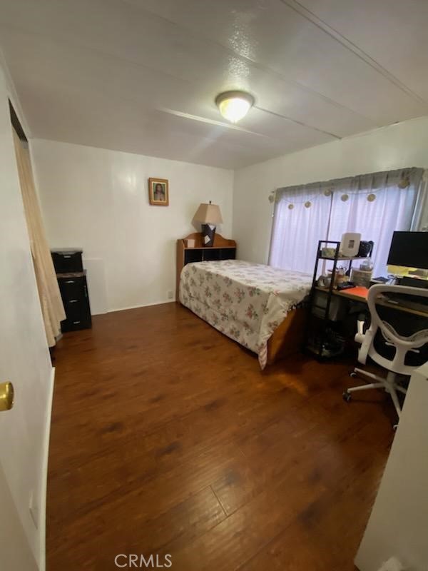 Detail Gallery Image 16 of 28 For 8600 Contreras Street #35,  Paramount,  CA 90723 - 2 Beds | 2 Baths