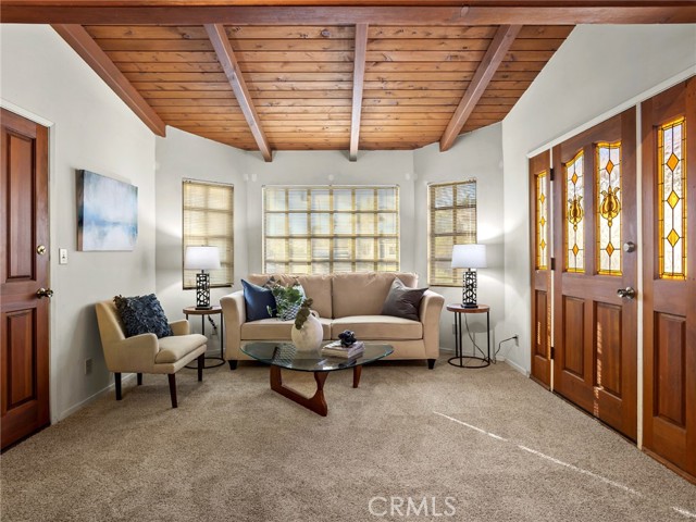 Detail Gallery Image 27 of 65 For 150 La Venta, Santa Barbara,  CA 93110 - 4 Beds | 2/1 Baths