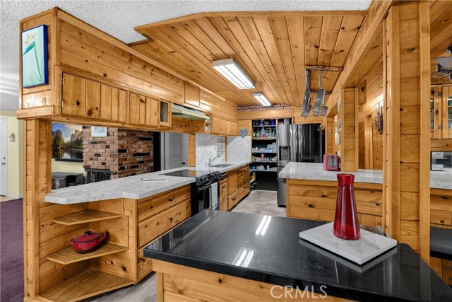 Detail Gallery Image 15 of 65 For 1005 E Woodland Ln, Glendora,  CA 91741 - 4 Beds | 3 Baths