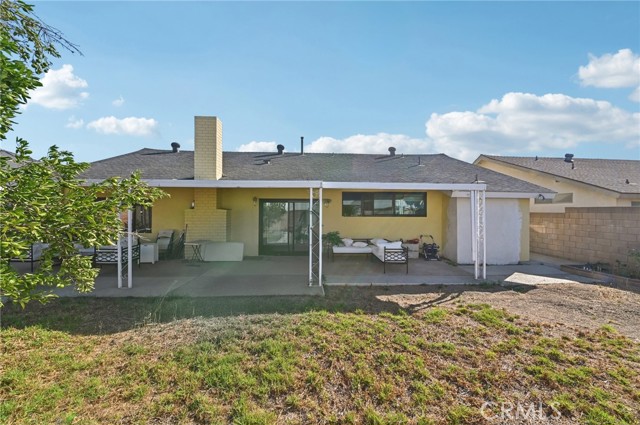 Detail Gallery Image 29 of 31 For 15937 Londelius St, North Hills,  CA 91343 - 3 Beds | 3 Baths