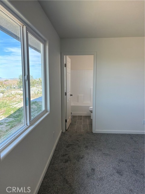 Detail Gallery Image 11 of 18 For 32224 Emerald, Lucerne Valley,  CA 92356 - 3 Beds | 2 Baths