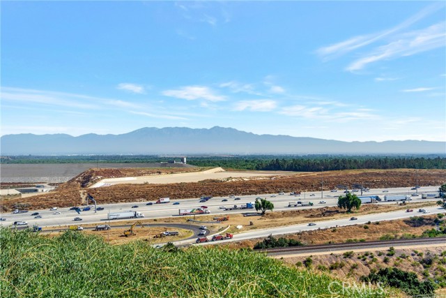 Detail Gallery Image 41 of 59 For 747 Highland View Drive, Corona,  CA 92882 - 4 Beds | 2/1 Baths
