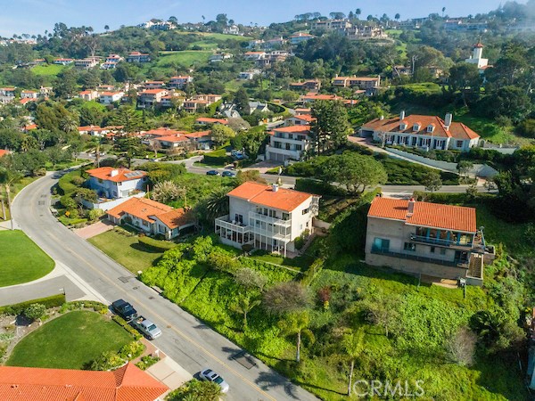 729 Via Del Monte, Palos Verdes Estates, California 90274, 4 Bedrooms Bedrooms, ,1 BathroomBathrooms,Residential,Sold,Via Del Monte,PV17045921