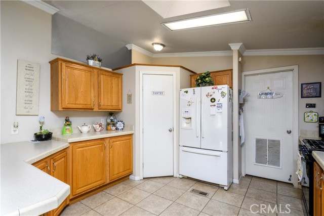 Detail Gallery Image 10 of 28 For 802 Roadrunner Way, Perris,  CA 92570 - 3 Beds | 2 Baths