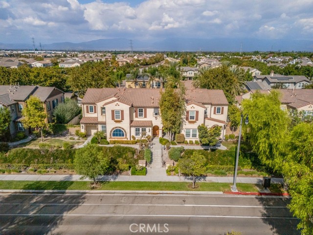 Detail Gallery Image 19 of 21 For 6526 Eucalyptus Ave, Chino,  CA 91710 - 4 Beds | 3 Baths