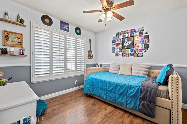 26927 Cuatro Milpas Street, Valencia CA: https://media.crmls.org/medias/75b9702b-6606-4140-8d42-36124ad4e7ca.jpg