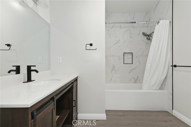 Detail Gallery Image 42 of 51 For 2235 Garfias, Pasadena,  CA 91104 - 6 Beds | 4 Baths