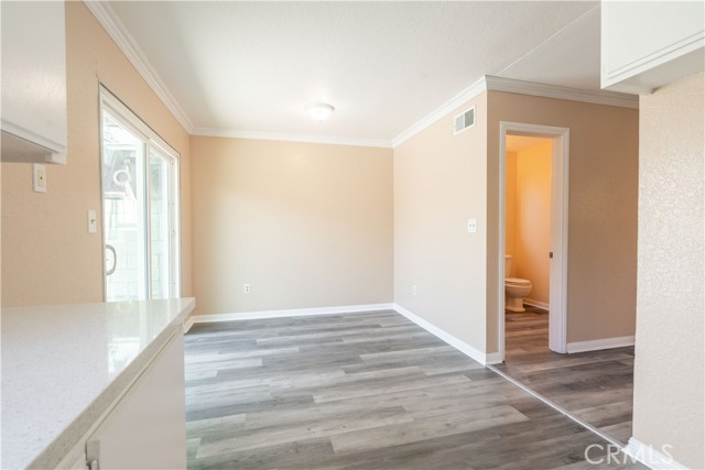 627 East Lincoln Street, Carson CA: https://media.crmls.org/medias/75bbb2c7-d10d-4b73-a4d4-1a5402244a73.jpg