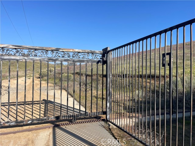 Detail Gallery Image 8 of 10 For 37610 Canton Way, Caliente,  CA 93518 - 1 Beds | 1 Baths