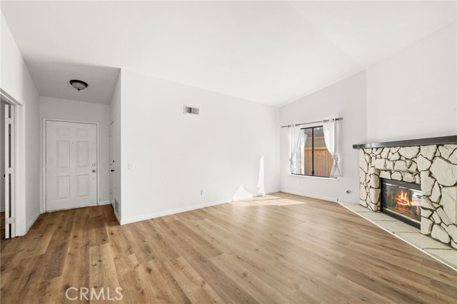 Detail Gallery Image 11 of 45 For 29527 Singing Wood Ln, Menifee,  CA 92586 - 4 Beds | 2 Baths