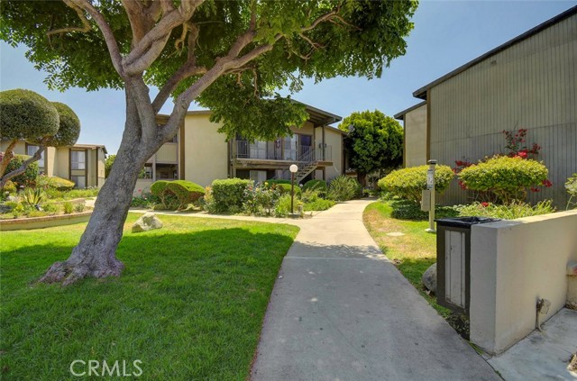 23318 Sesame Street, Torrance CA: https://media.crmls.org/medias/75bd4965-0053-4e78-90b0-e15848526e8b.jpg