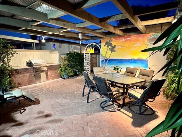 Detail Gallery Image 23 of 27 For 13966 Chelmsford Lane, Westminster,  CA 92683 - 4 Beds | 3 Baths