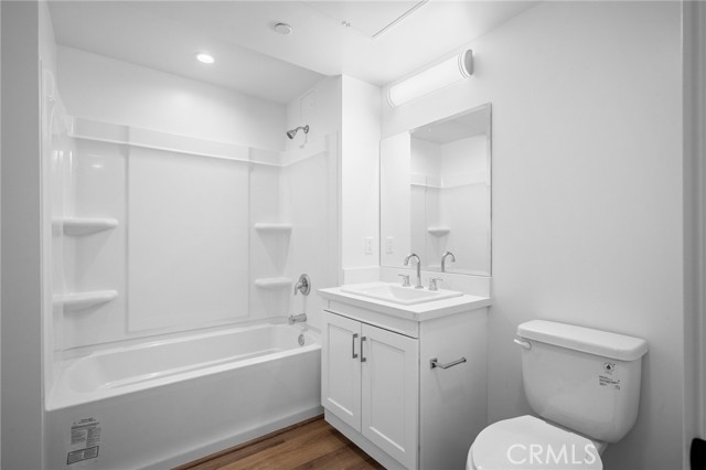 Detail Gallery Image 13 of 18 For 10657 Moorpark St #405,  North Hollywood,  CA 91602 - 1 Beds | 1 Baths