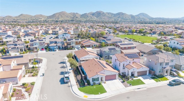 Detail Gallery Image 24 of 36 For 29102 Larch, Lake Elsinore,  CA 92530 - 3 Beds | 2 Baths