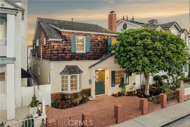 Front Image Thumbnail for CRLG25273620