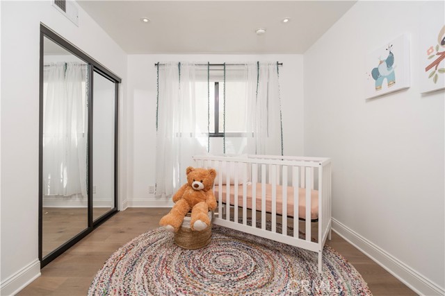 1401 Camden Avenue, Los Angeles CA: https://media.crmls.org/medias/75c1a53e-a9c9-4d74-b0e2-58f65a6612c6.jpg