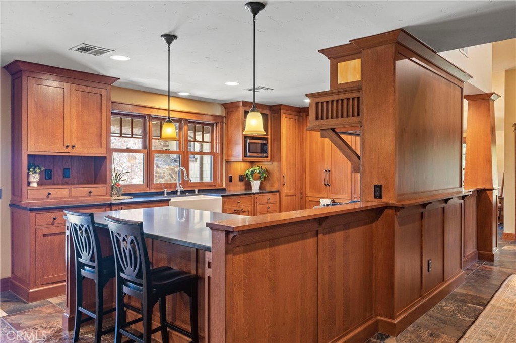 75c1d734 3dbd 468c 8bb0 D7ad3db2ae36