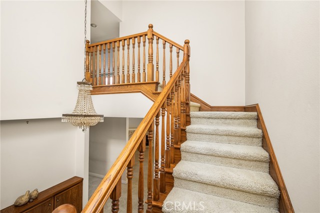 Detail Gallery Image 47 of 75 For 6040 Pat Ave, Woodland Hills,  CA 91367 - 5 Beds | 4/2 Baths