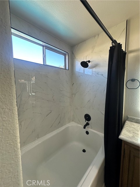 Detail Gallery Image 13 of 22 For 29652 Chandler, Highland,  CA 92346 - 4 Beds | 3 Baths