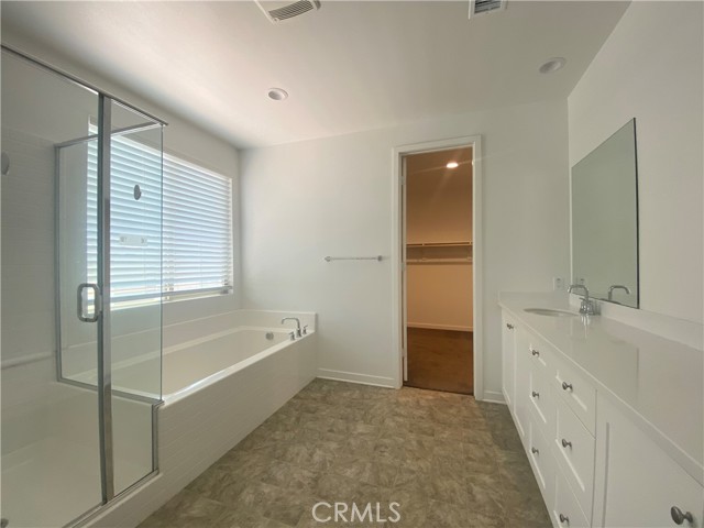 Detail Gallery Image 20 of 31 For 2932 E Silver Sky Dr, Ontario,  CA 91762 - 4 Beds | 3 Baths